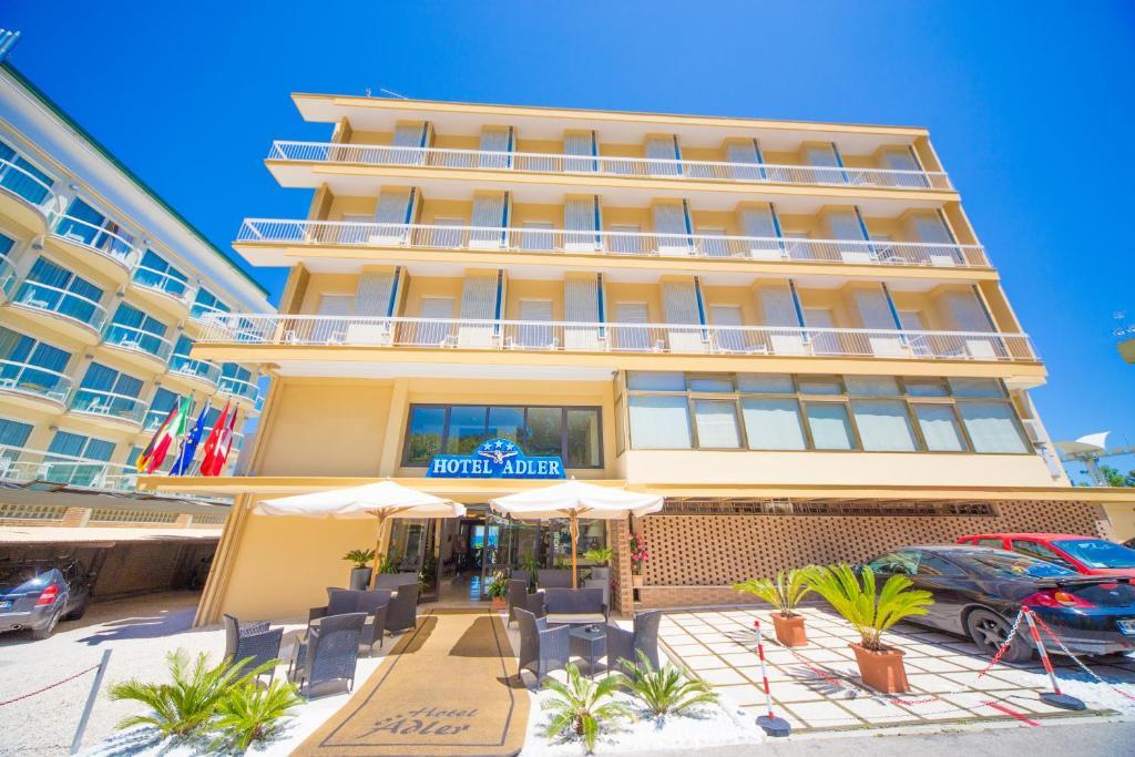Hotel Adler Габічче-Маре Екстер'єр фото